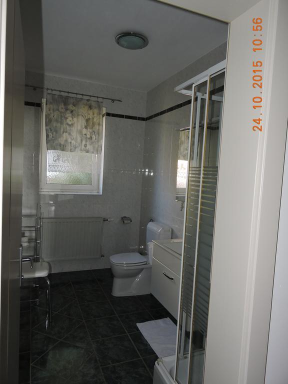Gaestehaus Haagen Bad Waltersdorf Room photo